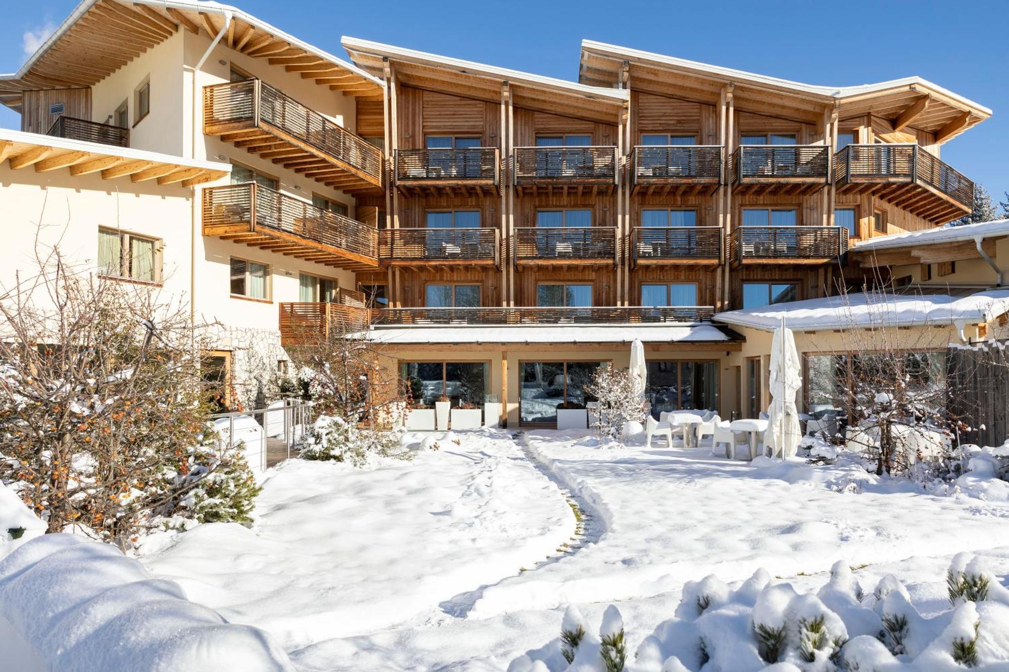 Blu Hotel Natura & Spa - Adults Only Folgaria Exterior photo